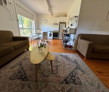 TULLAMARINE UNIT - Photo 2