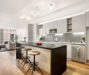 New York Style Warehouse Turned Art Deco Stunner! (Approx 85.5m2) - Photo 2