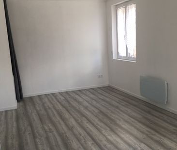GRAND STUDIO LUMINEUX ET MODERNE - VISITE VIRTUELLE - Photo 2