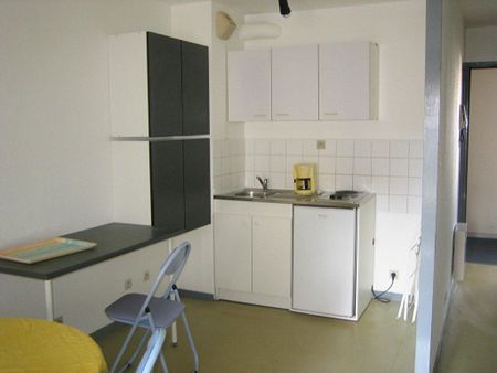 Location appartement 1 pièce, 28.69m², Bourg-en-Bresse - Photo 4