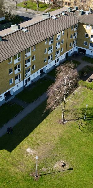 Svängrumsgatan 45 - Foto 1