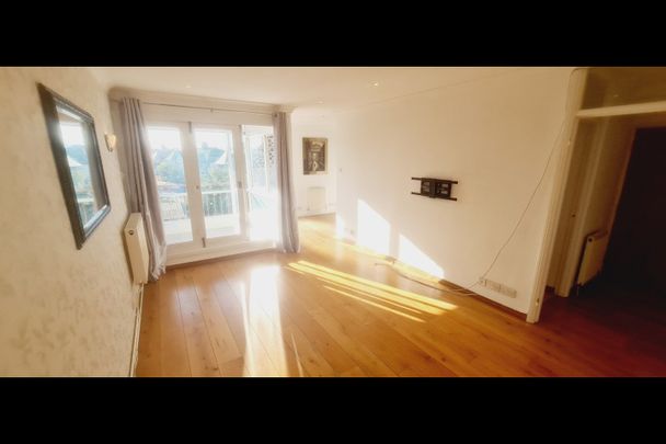 2 Bed Flat, Farm Avenue, NW2 - Photo 1