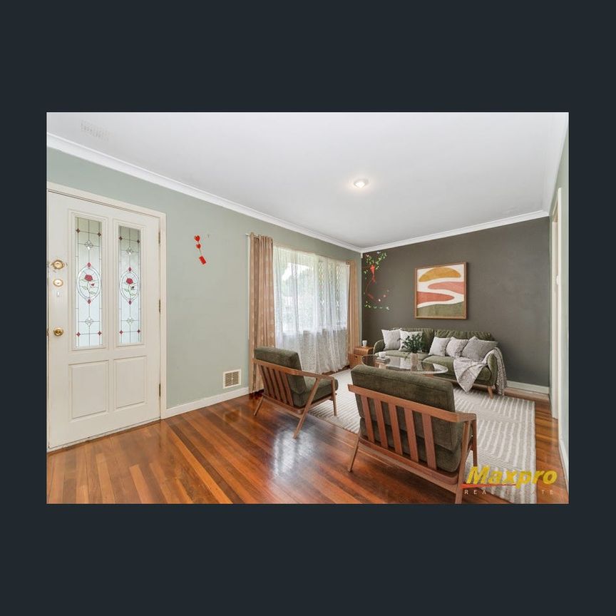 Family home with room to play - Photo 1