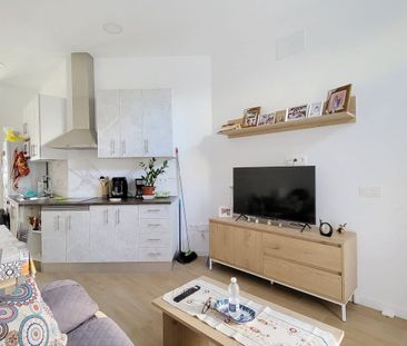 Alquiler de estudio en Calle Río Guadiana - Photo 2