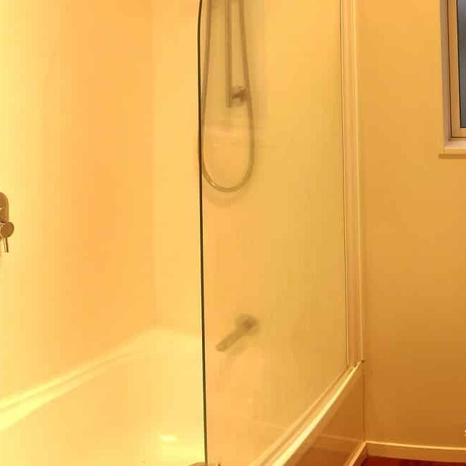 Little gem on Peninsula - Photo 1