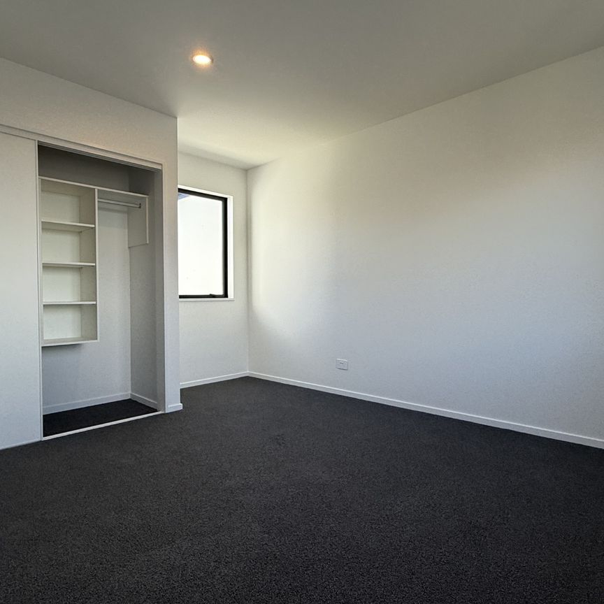 Unit 4, 102 Edinburgh Street, Spreydon, Christchurch - Photo 1