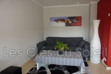 Location Appartement 1 pièce 29m² TOULON 83100 - Photo 2