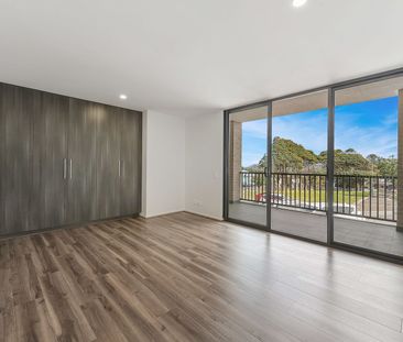 Location & Lifestyle - Photo 2