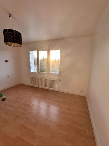 Appartement Ergue Gaberic 4 pièces 110.65 m2 - Photo 2