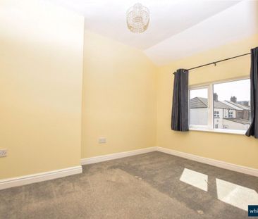 Firth Avenue, Leeds, West Yorkshire, LS11 - Photo 2