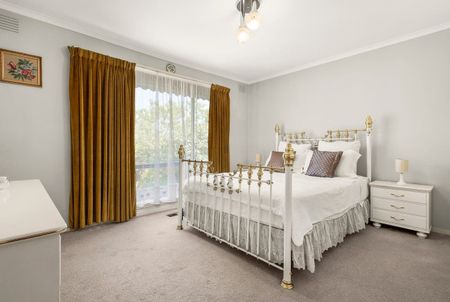 MULGRAVE’S HIDDEN GEM – SPACIOUS FAMILY HOME WITH TIMELESS CHARM! - Photo 4