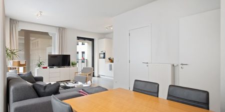 Appartement te huur in Brussel voor € 1.785 met 2 slaapkamers - Photo 2