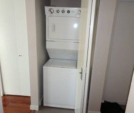 $950 / 1br – 420ft2 – Jr. Studio in Quattro 3 (Surrey) - Photo 5