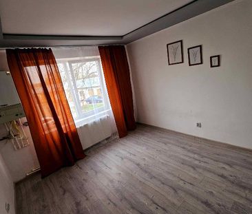 Garsoniera de inchiriat, etaj 1 - Fotografie 1