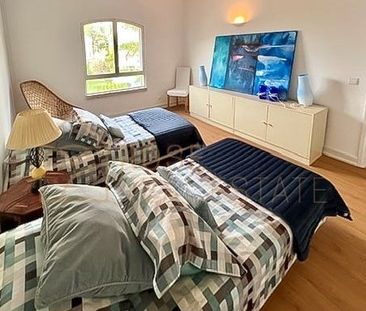 Cascais e Estoril, Lisbon - Photo 1