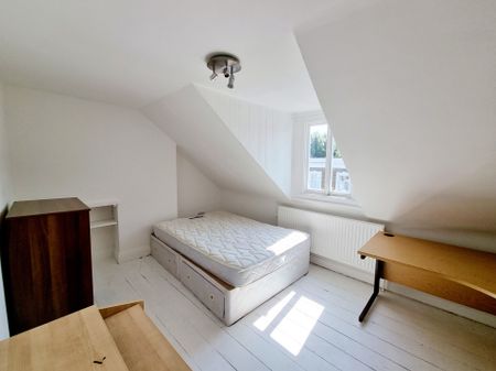 Calverley Grove, N19 3LQ, Archway - Photo 4