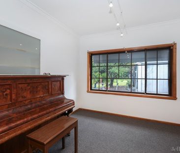 19 Gloucester Street, Reservoir - Photo 3