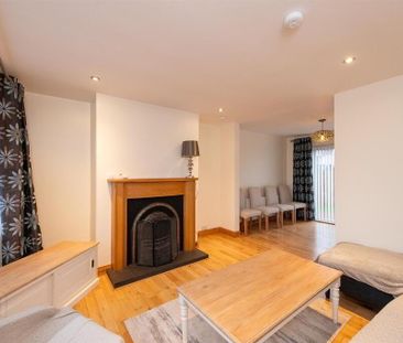 12 Muskett Crescent, Carryduff, Belfast, BT8 8QL - Photo 2