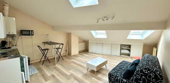 Location Appartement 1 pièce 21m² BOURG EN BRESSE 01000 - Photo 2