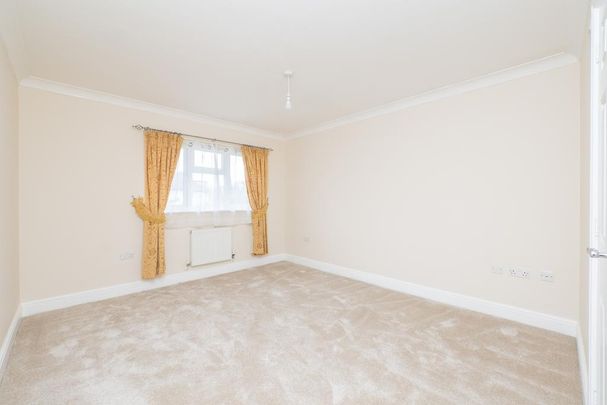 5 bedroom detached house to rent - Photo 1