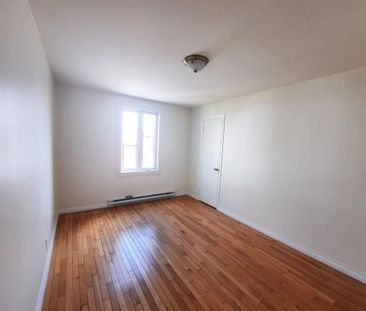 Logement 5 1/2 lumineux et tranquille à Boischatel - Photo 4