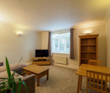 Very Large 1 Bed Property to let in Watford with Private Garden - Photo 3