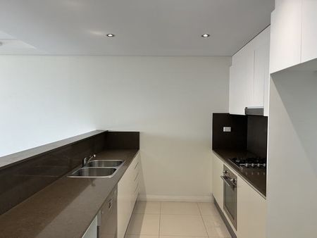 1212/208 Coward St MASCOT - Photo 3