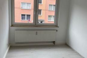 **CITYNAH WOHNEN!!Renovierte 3-Zimmer-Whg mit Balkon, Schützenstr.** - Foto 3