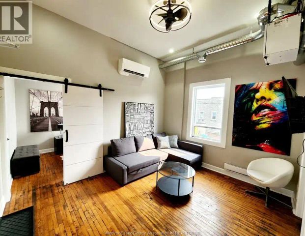 1154 Wyandotte STREET East Unit# 3 — 1 Bedroom - Photo 1