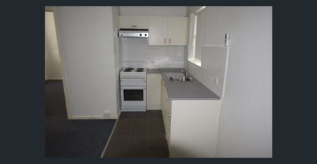 Tidy one bedroom! - Photo 5