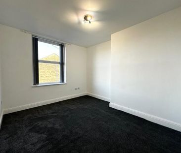 4 bedroom terraced house to rent - Photo 1