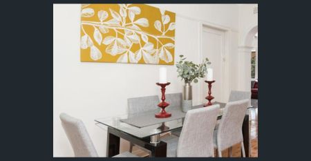 Charming Family Home with Superb Entertaining and Flexible Living - Photo 4