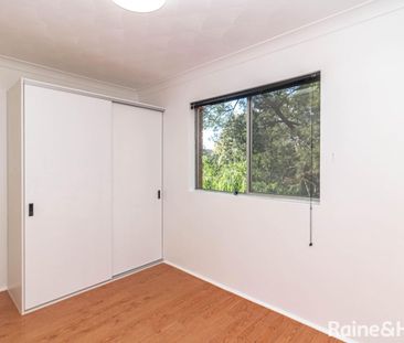 Modern 2-Bedroom Living with Comfort & Convenience - Photo 2