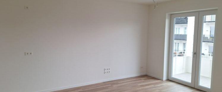 Erstbezug mit Balkon: Exklusive 4-Zimmer-Wohnung mit gehobener Innenausstattung in Berlin Spandau - Photo 1