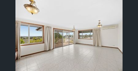 Spacious Family Living with Stunning Elevated Views - Photo 5