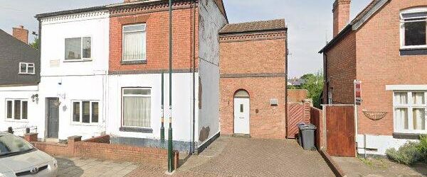2 Bed Terraced House, Warwards Lane, B29 - Photo 1