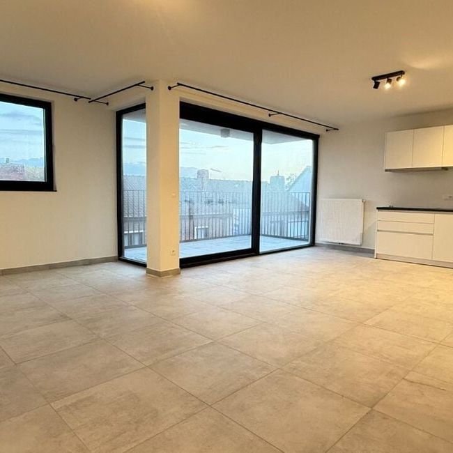 Appartement te huur in Ooigem voor € 850 met 2 slaapkamers - Foto 1
