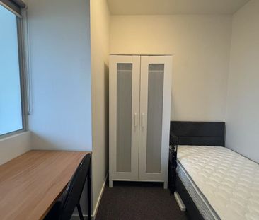 Arrow on Swanston - Photo 2