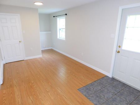 FOR RENT – 148 Loggen Road, Middle Sackville, Nova Scotia - Photo 4