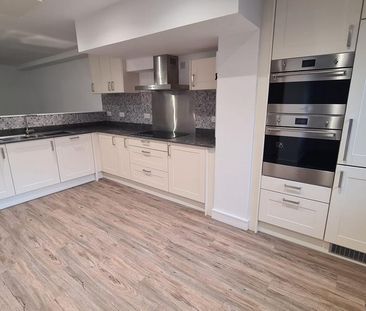 2 bedroom apartment to rent - Photo 6