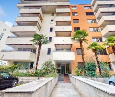 Ampio appartamento con vista sul parco isolino - Foto 5