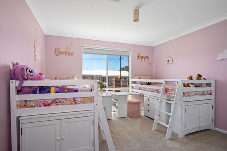 Enormous Family Home in Highly Sought-After Hannans Location - Photo 4