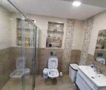 VILĂ MODERNĂ DE ÎNCHIRIAT – 5 CAMERE ȘI CURTE DE 390 M - Photo 4