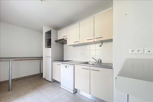 3 pièces - 66,42 m² - 3ème étage - Colocation non autorisée - Photo 1