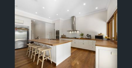 PROFESSIONAL RESIDENCE - Photo 3