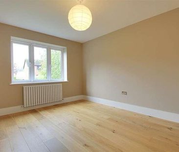 High Street, Cheddington, LU7 - Photo 4