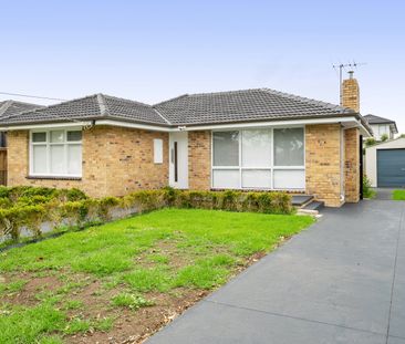 30 Berembong Drive, Keilor East VIC 3033 - Photo 5