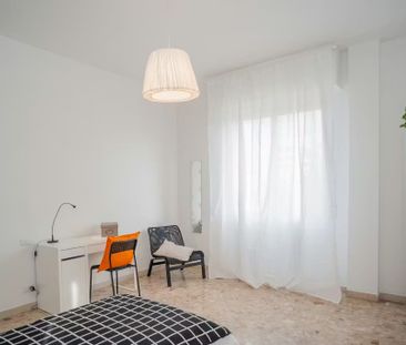 Via Francesco Baracca, Florence, Tuscany 50127 - Foto 3