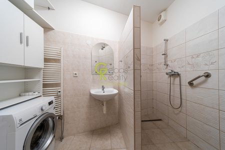 Pronájem bytu 3+kk 67 m² - Fotografie 5