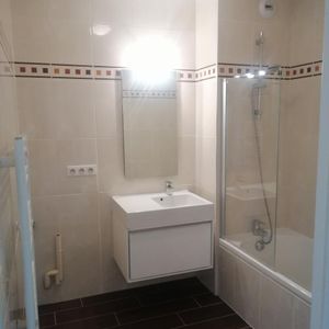 APPARTEMENT T3 - QUARTIER ROUTE DE RENNES - SURFACE 55 M² - Photo 2